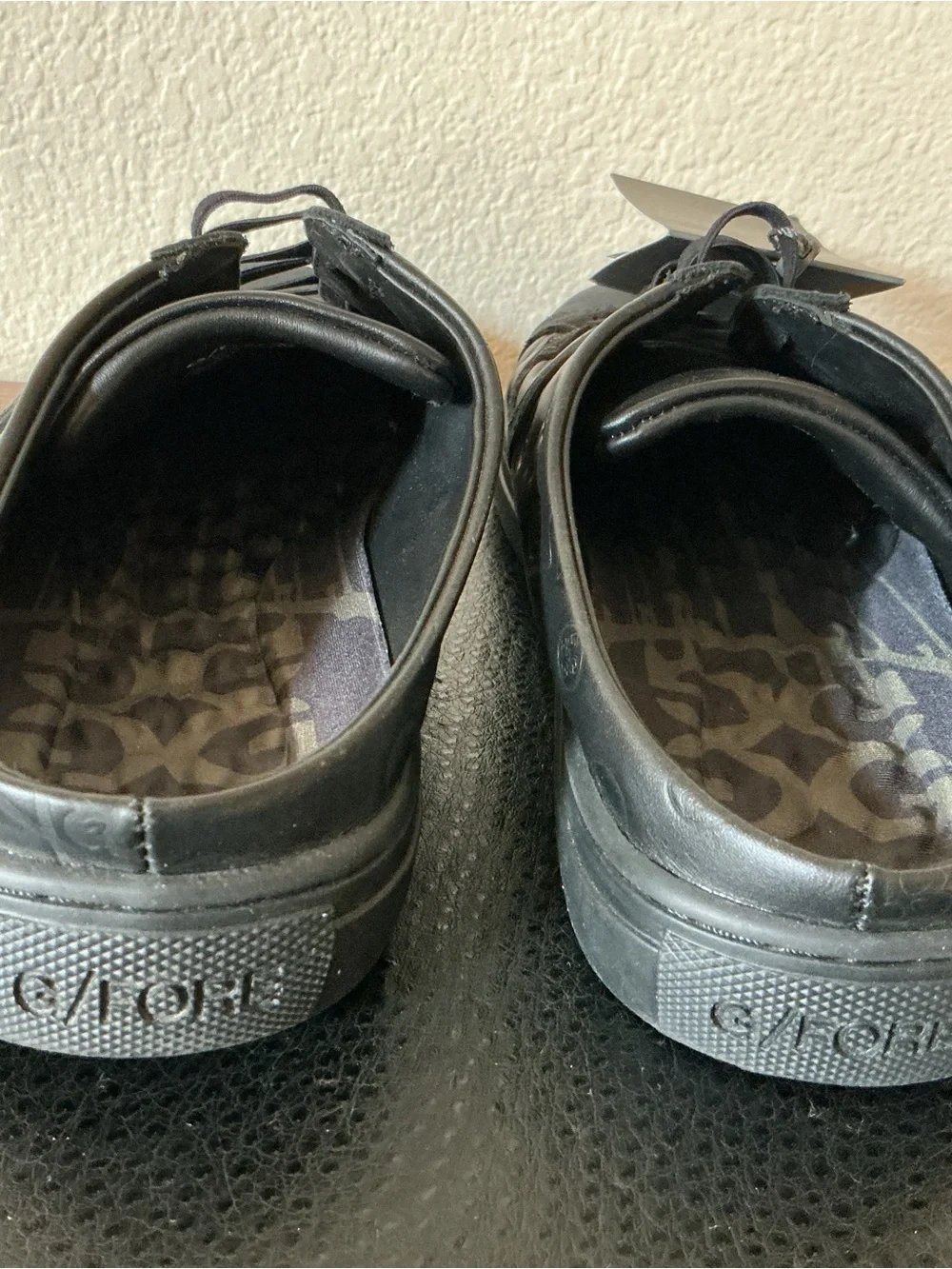 G/Fore Men Disruptor Onyx Black Leather Slip On Mules G4MS22F25 Size 9.5